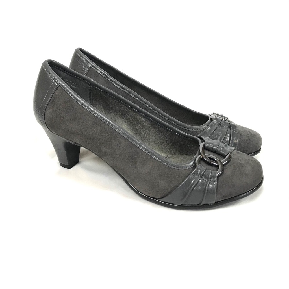 Aerosoles heelrest faux suede comfort heels